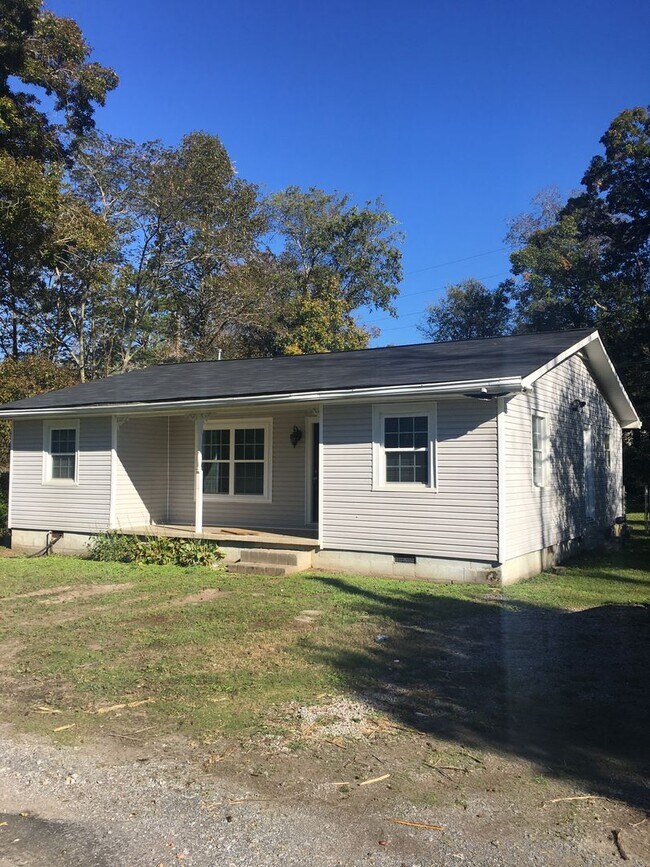 Building Photo - 3/1.5 House in West Rome $1,195