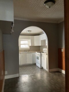 Building Photo - 55 Garfield St