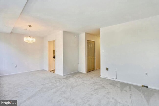 Foto del edificio - 10401 Grosvenor Pl