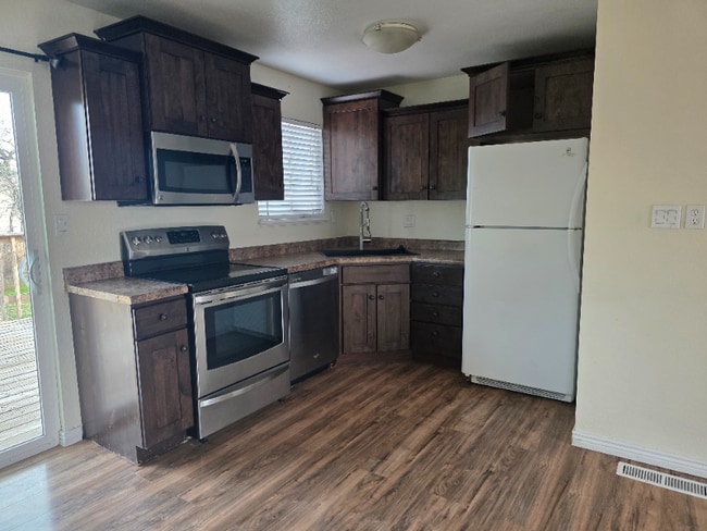 Foto del edificio - 2844 Lexington Ln