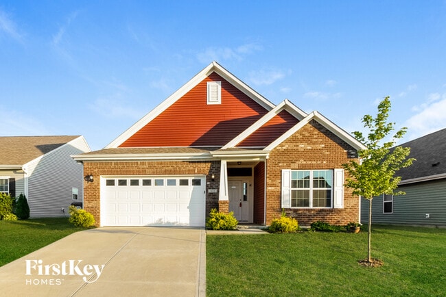 Building Photo - 821 Blue Ash Trail