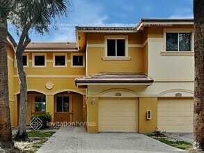 Building Photo - 4401 Coventry Pointe Way