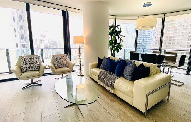 Foto del edificio - 55 SW 9th St