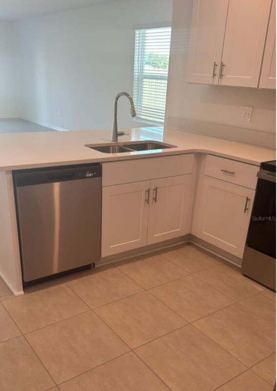 Foto del edificio - 208 Acorn Rd