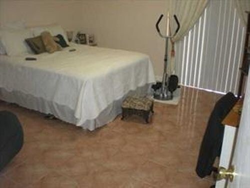 Foto del edificio - 8401 SW 107th Ave