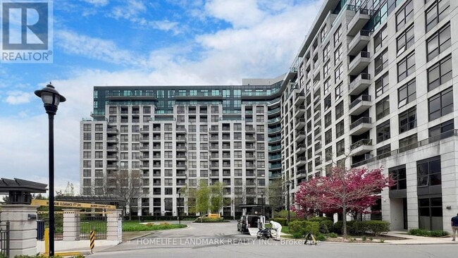 Photo du bâtiment - 18 Harding Blvd