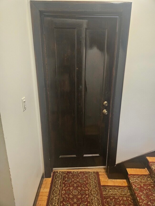 Foto del edificio - 4839 N Lawndale Ave