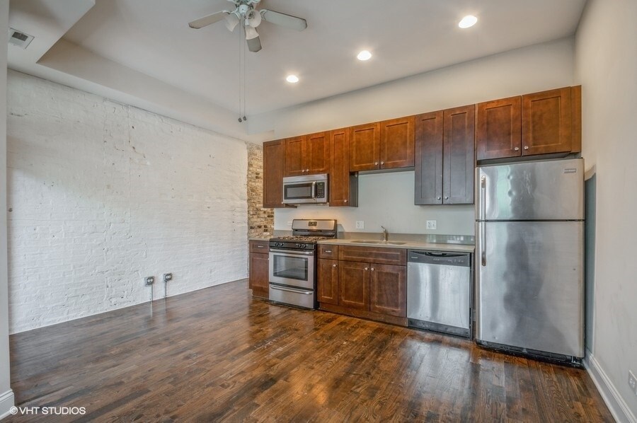Primary Photo - *Virtual Tour Available*Stunning Condo Qua...