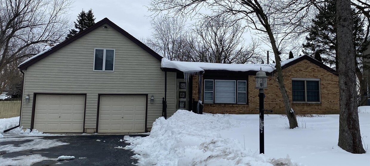 Foto principal - 732 S Pine St