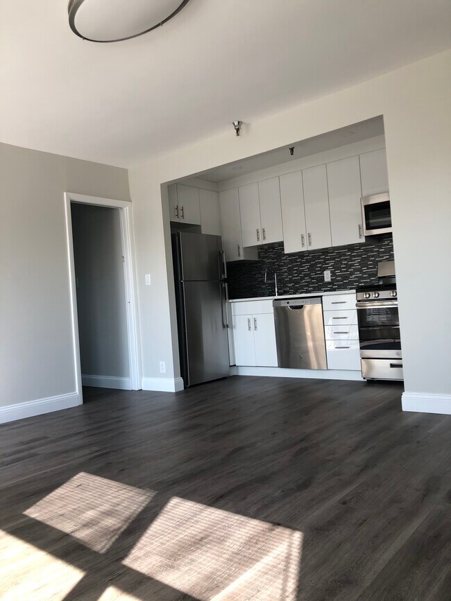 501 N Barry Ave Unit 2H, Mamaroneck, NY 10543 Condo for Rent in Mamaroneck, NY