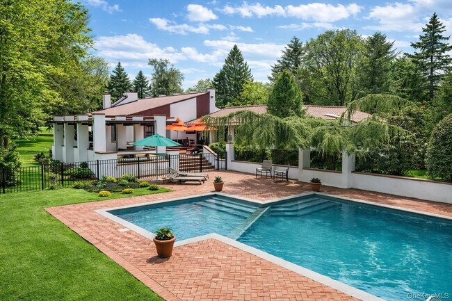 Foto del edificio - 8 Plaka Ct