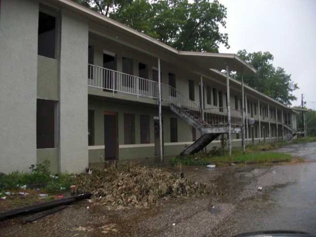 Foto principal - Rosa L. Parks Apartments