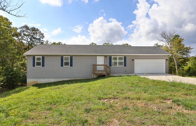 Building Photo - 281 Kelsi Ln