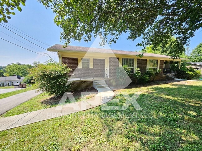 Building Photo - 7324 Deane Hill Dr