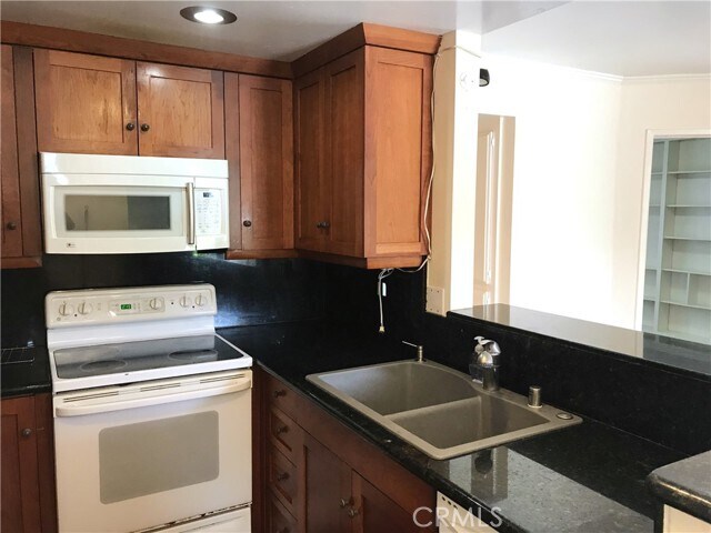 Foto del edificio - 3103 Evening Way