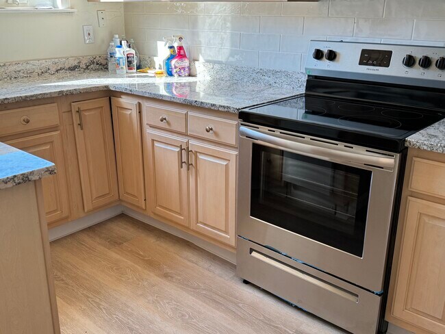 Photo - 2728 W Cheltenham Ave House