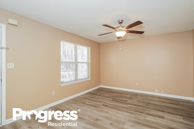 Building Photo - 313 Tramore Pass