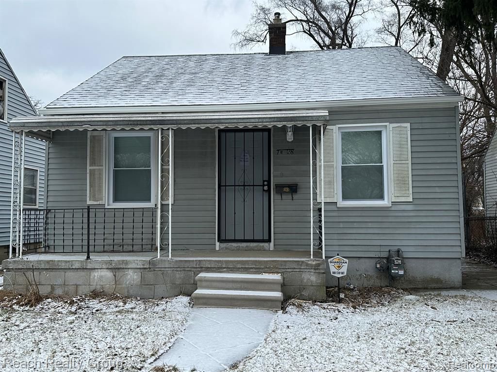 Foto principal - 21662 Bennett St