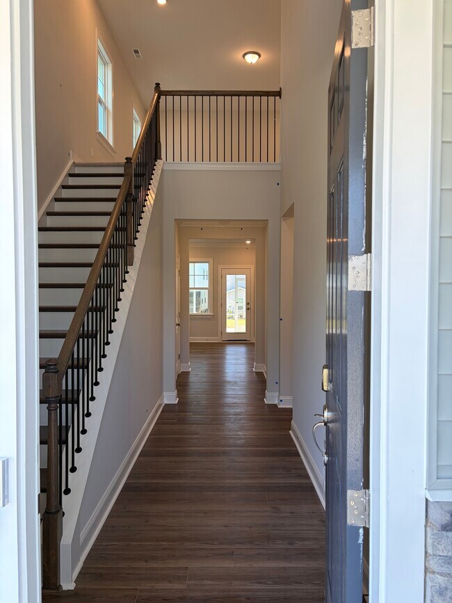 Foto del edificio - 769 Emerald Bay Cir