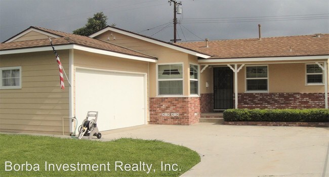 Building Photo - 3 br, 1.5 bath House - 9615 Tolly St