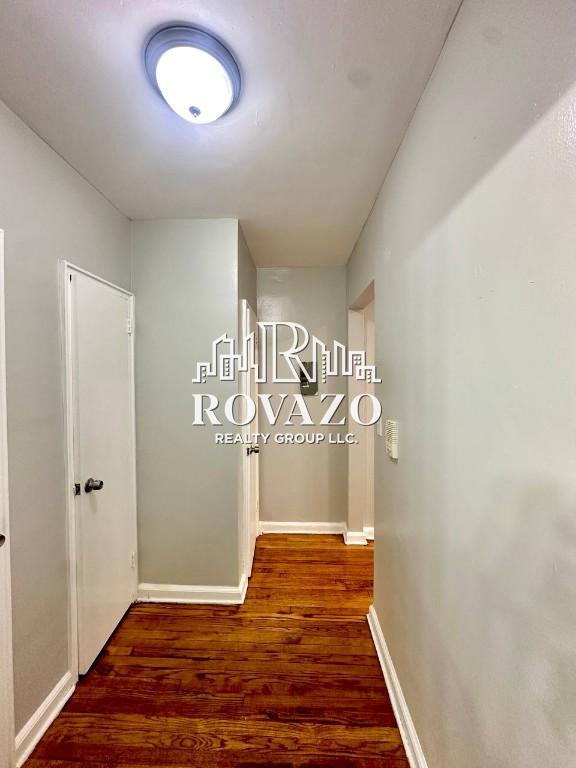 Foto del edificio - 129 Chancellor Ave