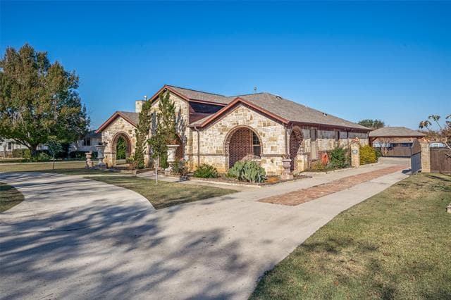 Foto del edificio - 308 Sheri Ln