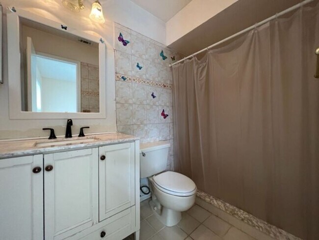 Foto del edificio - 29 Silver Swan Ct