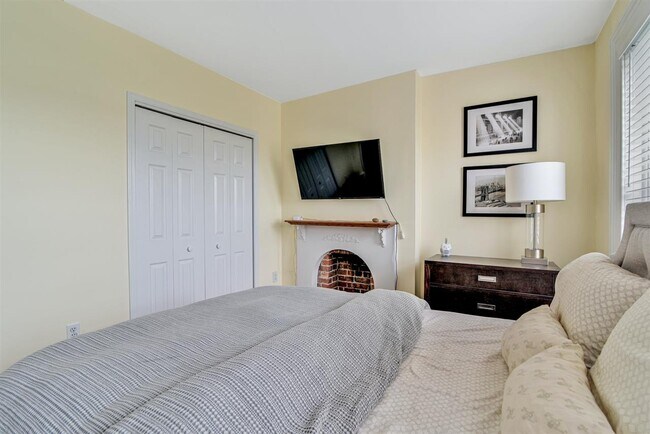 Foto del edificio - 724 Bloomfield St