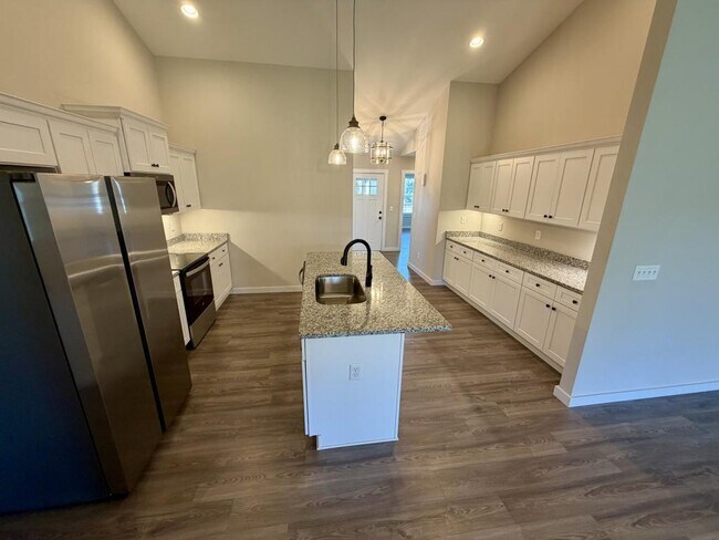 Foto del edificio - 115 Otts Shoals Rd