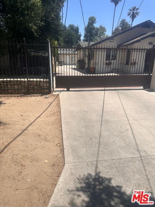 Foto principal - 7416 Vassar Ave