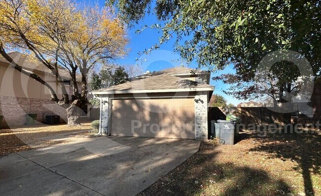 Foto del edificio - 2427 Bennington Dr