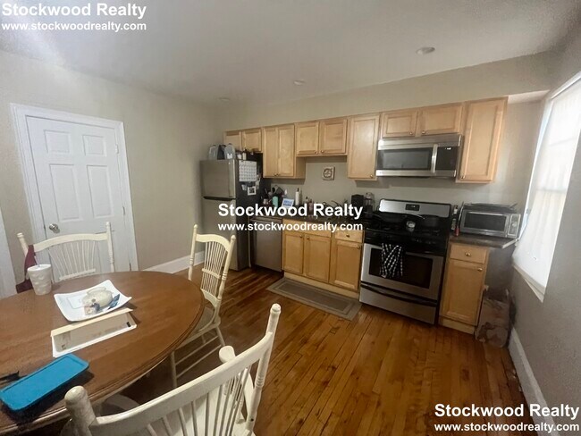 Foto del edificio - 866 Dorchester Ave