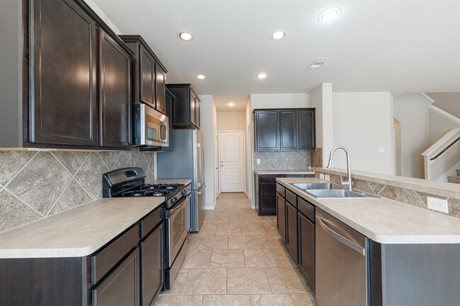 Foto del edificio - 25322 Saddlebrook Ranch Dr