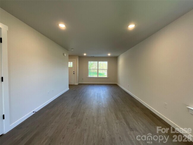 Foto del edificio - 130 18th St NW