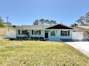 Building Photo - 11786 126th Terrace N