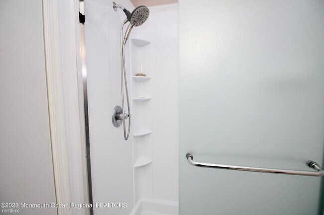 Foto del edificio - 3 br, 1 bath House - 30341 Southwest 155th...