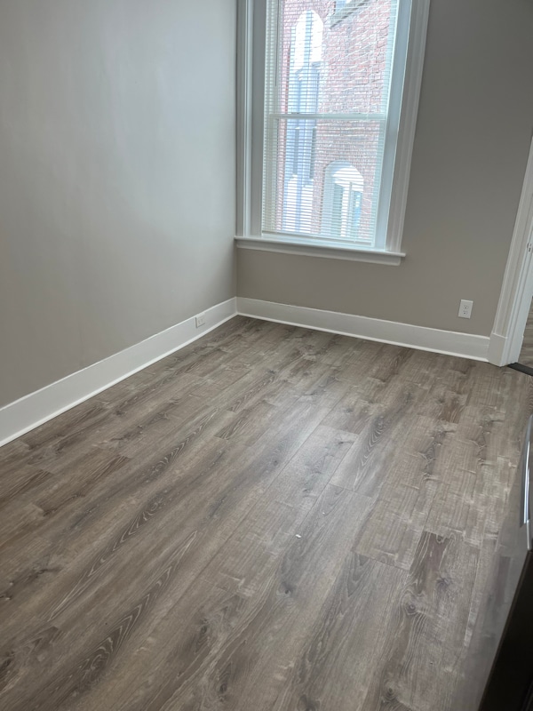 Building Photo - 93 White St