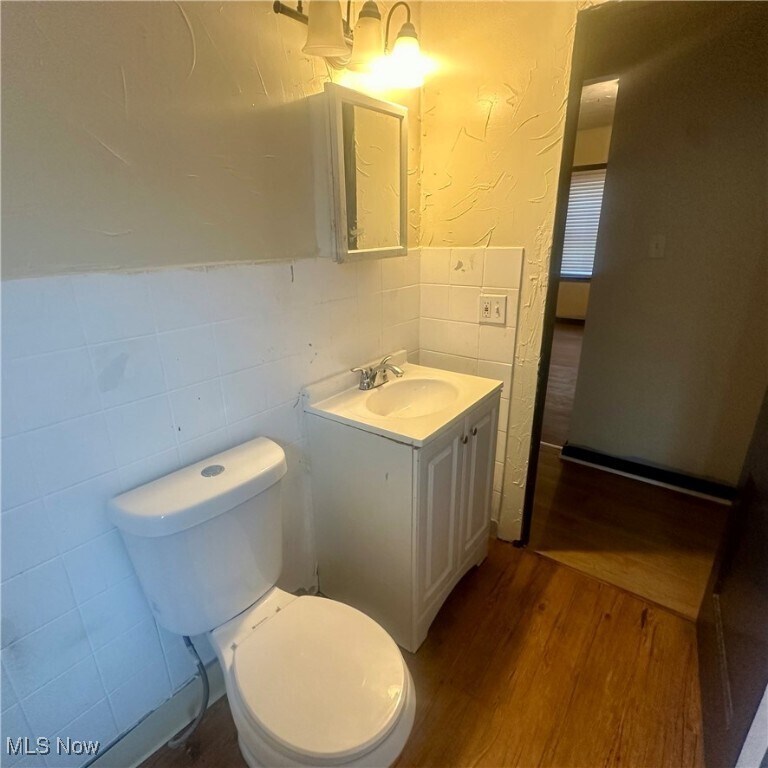 1007 Nathaniel Rd Cleveland, OH 44110 – photo 5