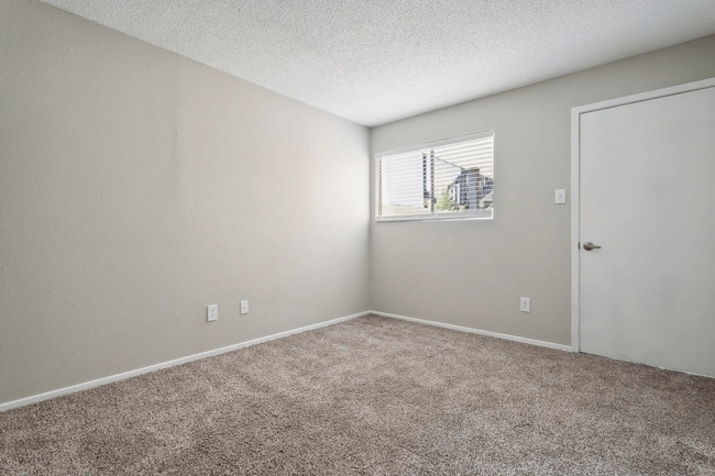 Building Photo - Anson at North Hills