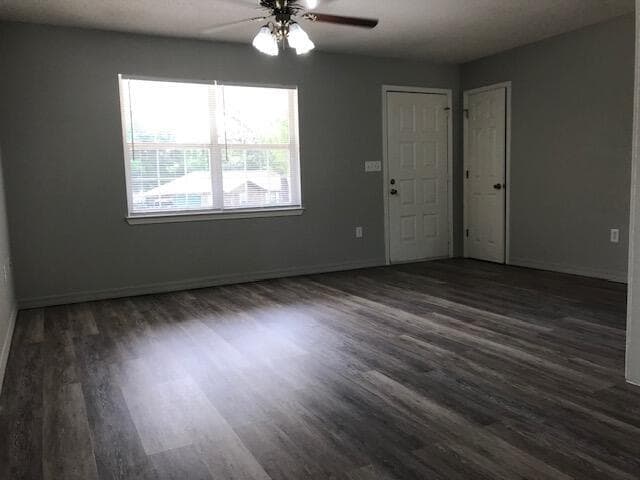Building Photo - 5825 Reinke Dr