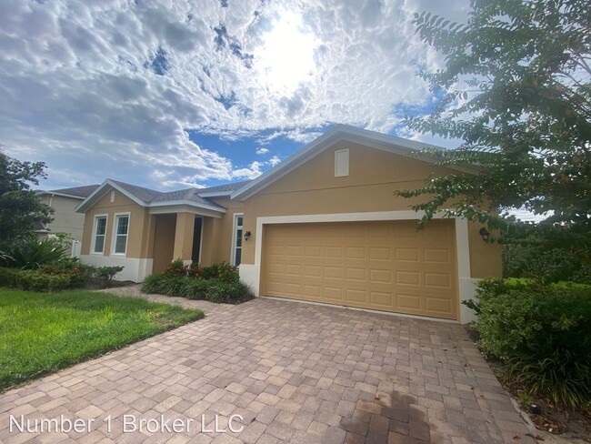 Building Photo - 4 br, 2.5 bath House - 706 Cavan Drive