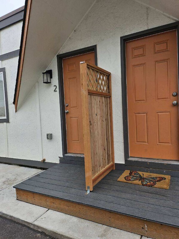 Primary Photo - 2300 McDonald Ave