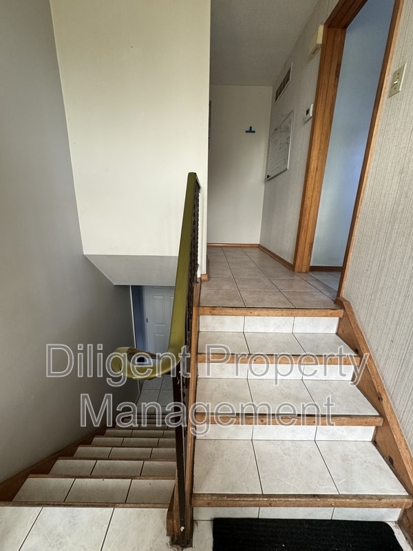 Photo du bâtiment - 186 Collison Ave