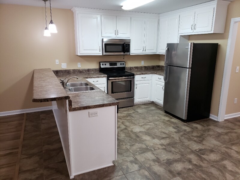 Foto principal - 116 Cody Dr