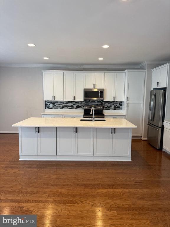 Building Photo - 113 Blackford Dr