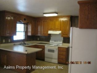 Building Photo - 4 br, 2.5 bath House - 4409 Garnet Dr