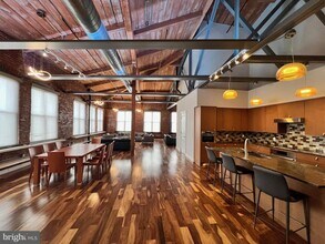 Building Photo - 1147 N 4th St