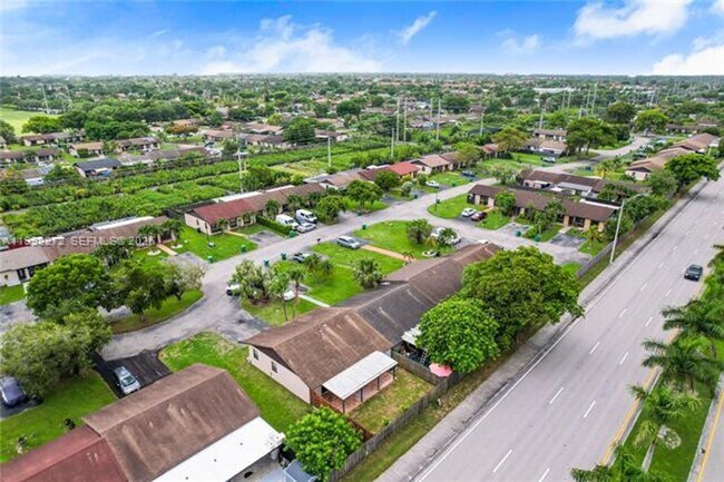 Foto del edificio - 4736 SW 136th Pl