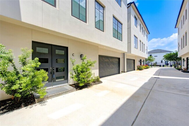 Foto del edificio - 1509 Caywood Ln