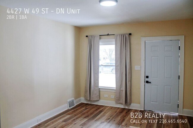 Building Photo - 4427 W 49th St